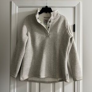 Women’s pullover oatmeal colored
